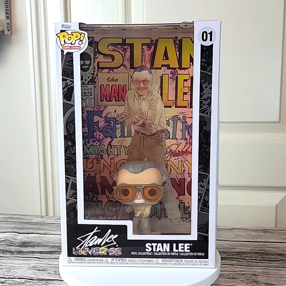 Stan Lee Universe Comic Covers  Funko Pop 01